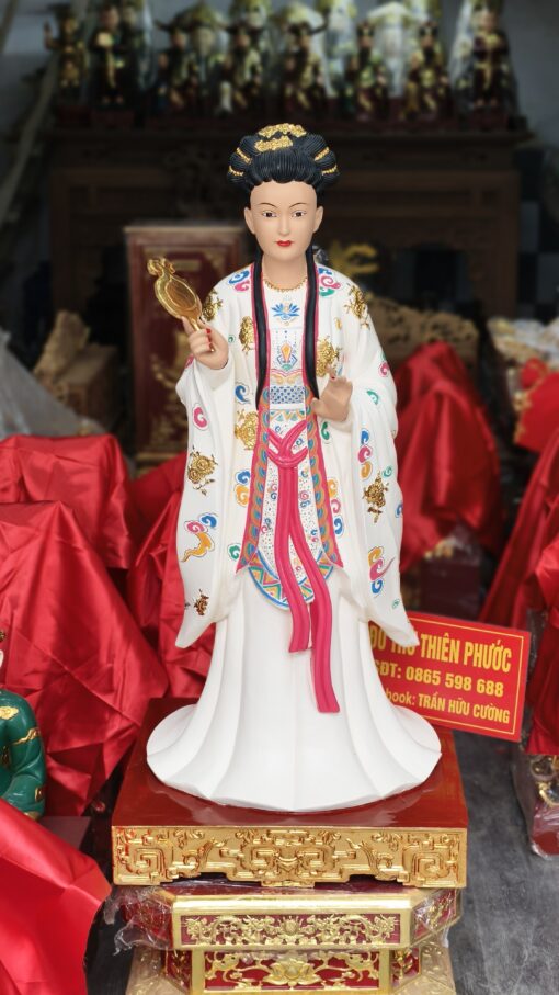 Tượng cô đẹp